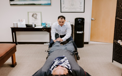 How a Scoliosis Chiropractor in San Diego, CA Can Treat Your Back Pain